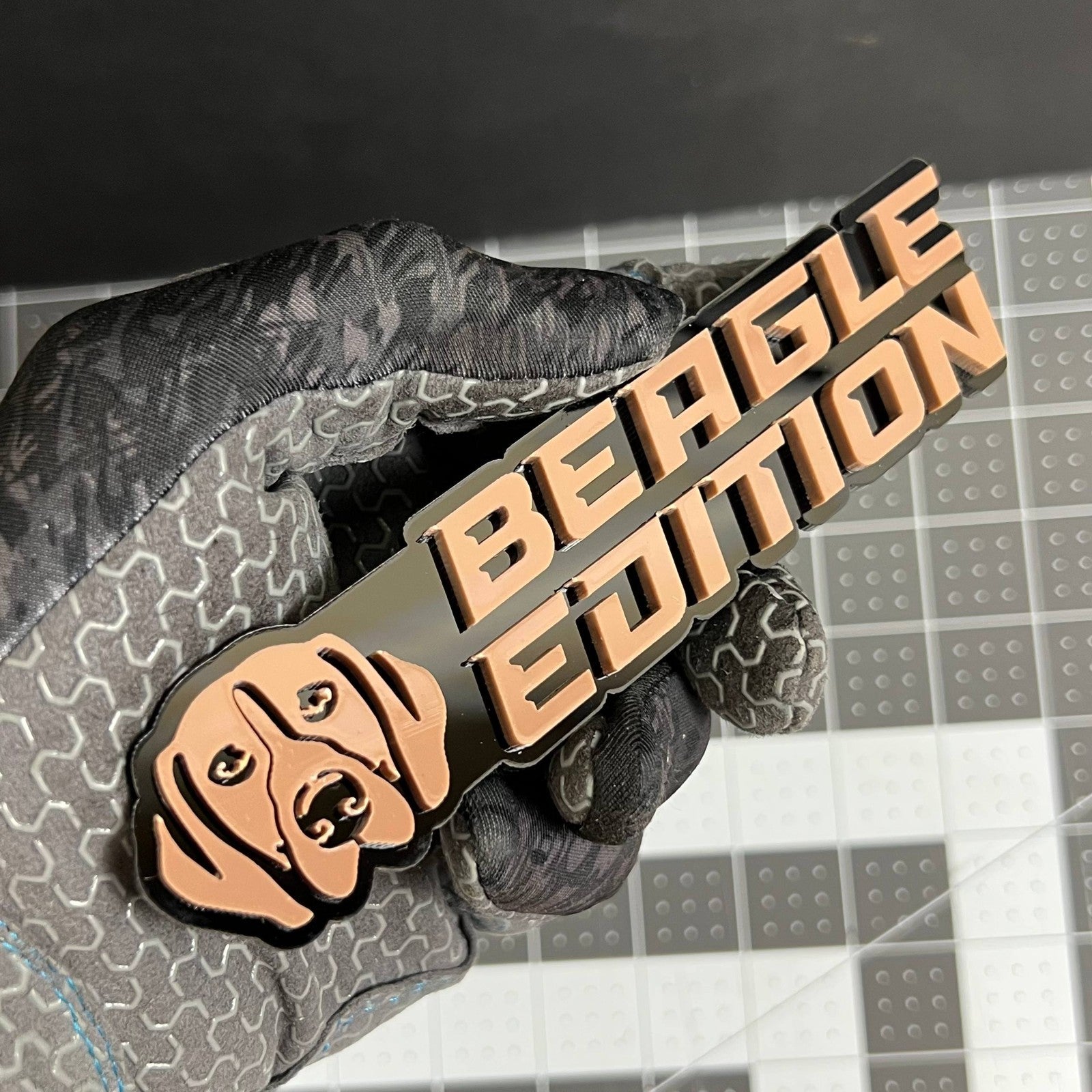 1PC BEAGLE Edition Emblem – Fun 3D Multicolor Acrylic Fender & Trunk Badge