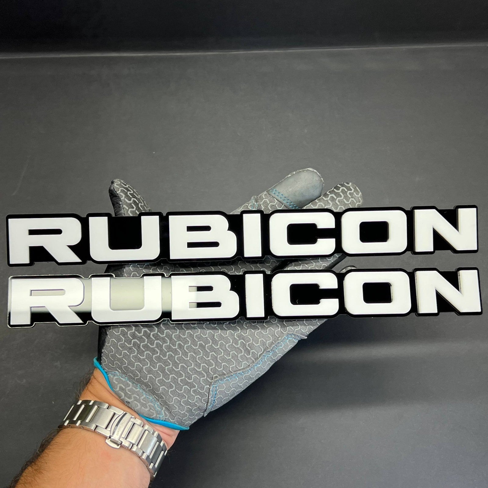 RUBICON 3D Emblem Set – 2PCS Acrylic Fender Badges for Jeep & SUV Exterior