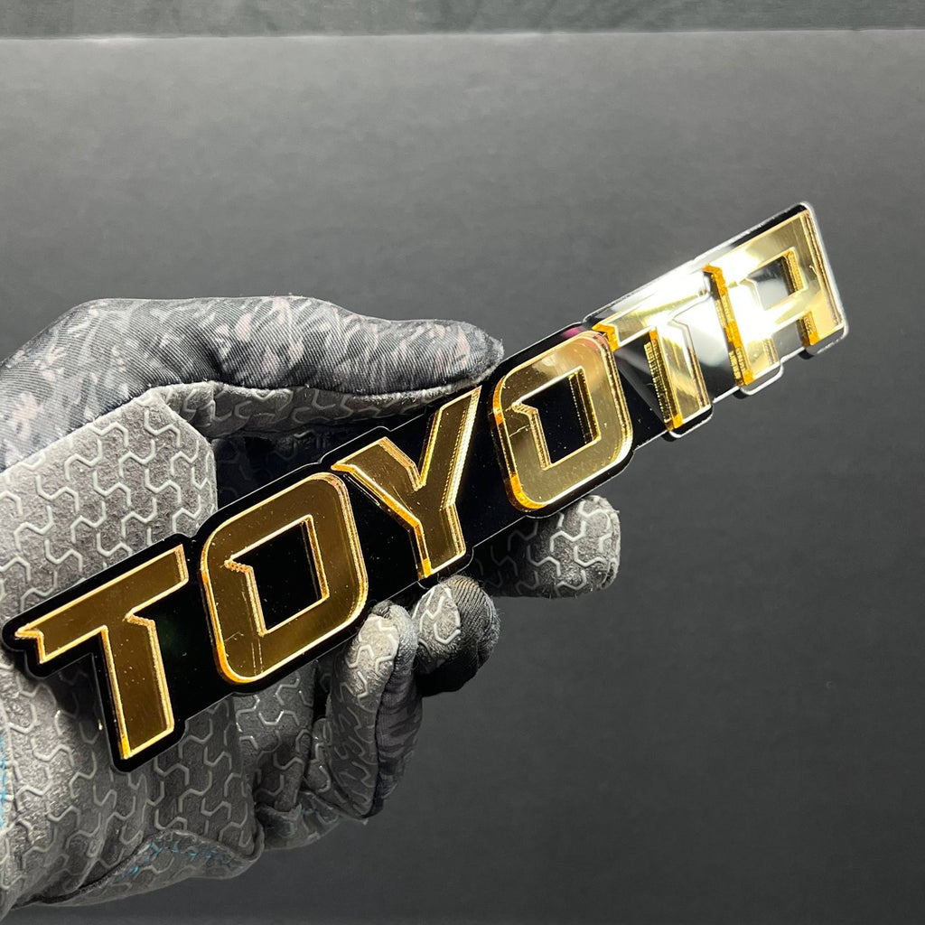 1pc Toyota 3D Emblem Badge – Multicolor Acrylic Toyota Car Fender & Trunk Decal