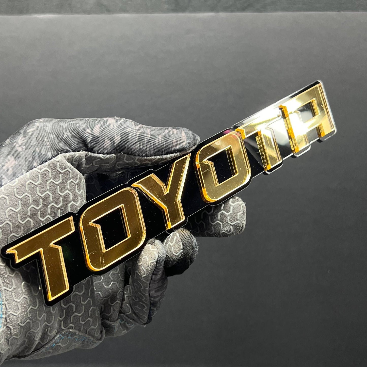 1pc Toyota 3D Emblem Badge – Multicolor Acrylic Toyota Car Fender & Trunk Decal
