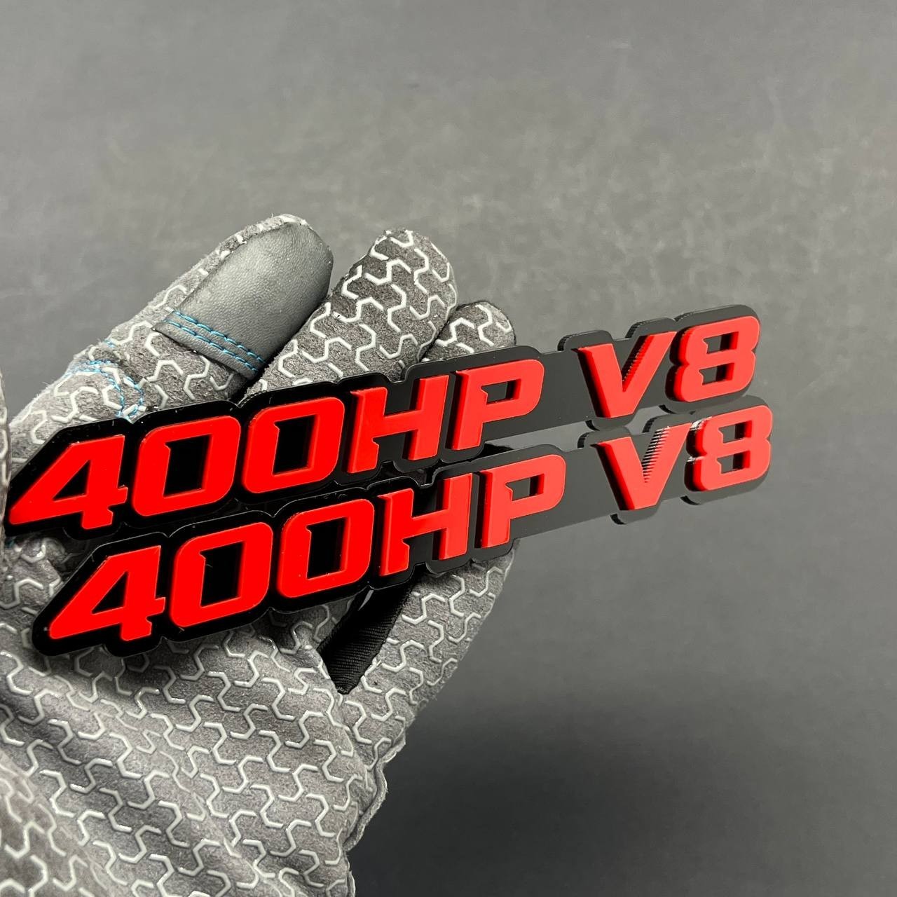 2PCS 400HP V8 Emblems – 3D Acrylic Engine Fender Badges 400HP V8 Pair Decals