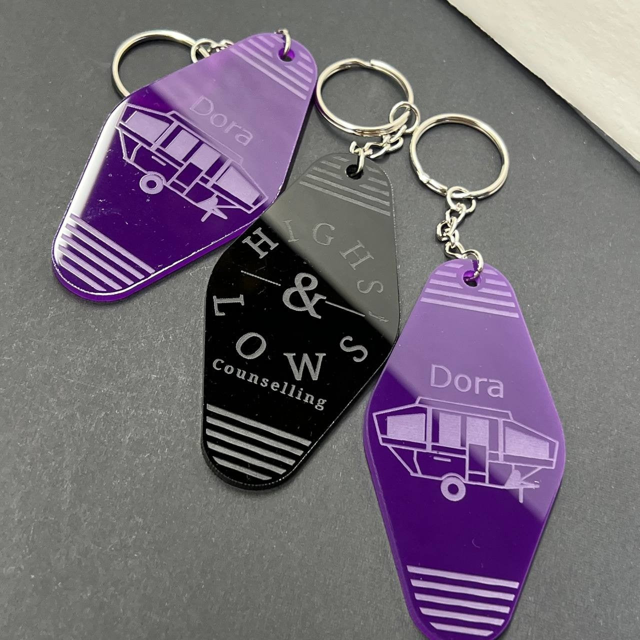 Personalized Hotel Key Tag – Black Keychain with Custom Logo & Room Number