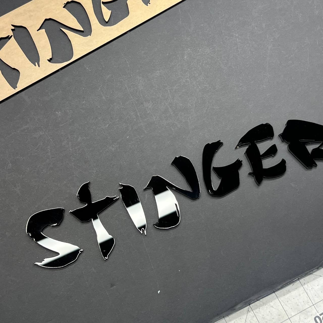 1pcs KIA STINGER Black 3D Emblem Badge – Acrylic Car Fender & Trunk Decal