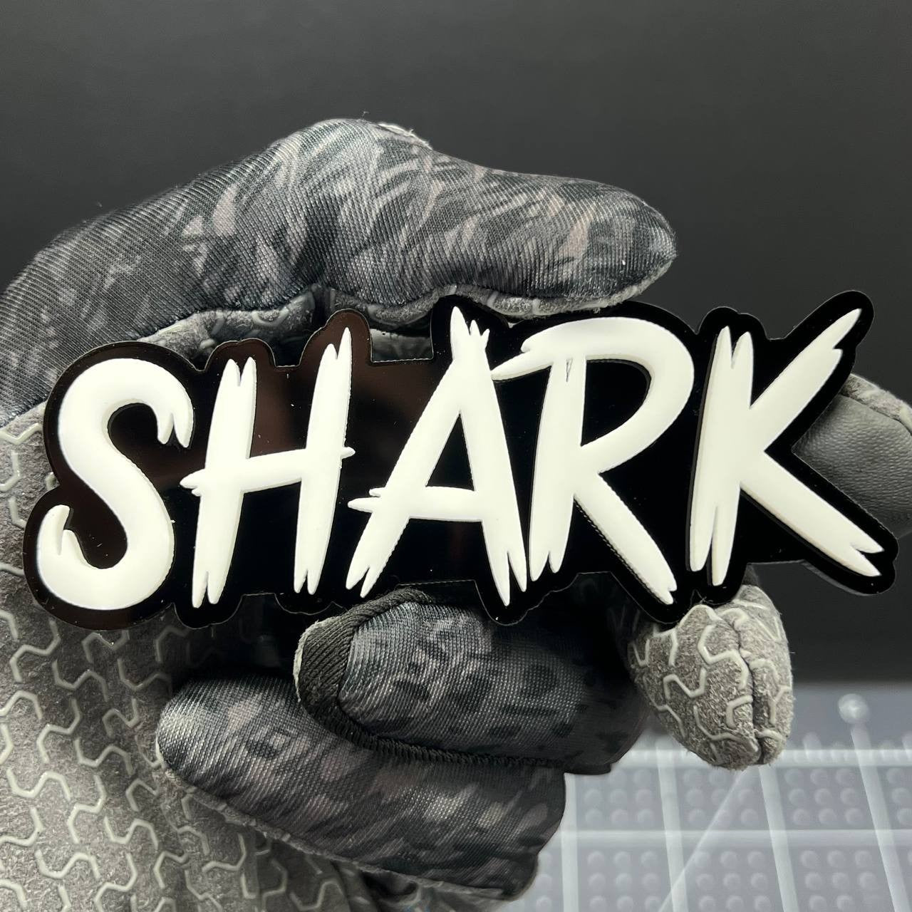 1PC Shark Emblem Badge – 3D Multicolor Car & Truck Fender Tailgate Decal