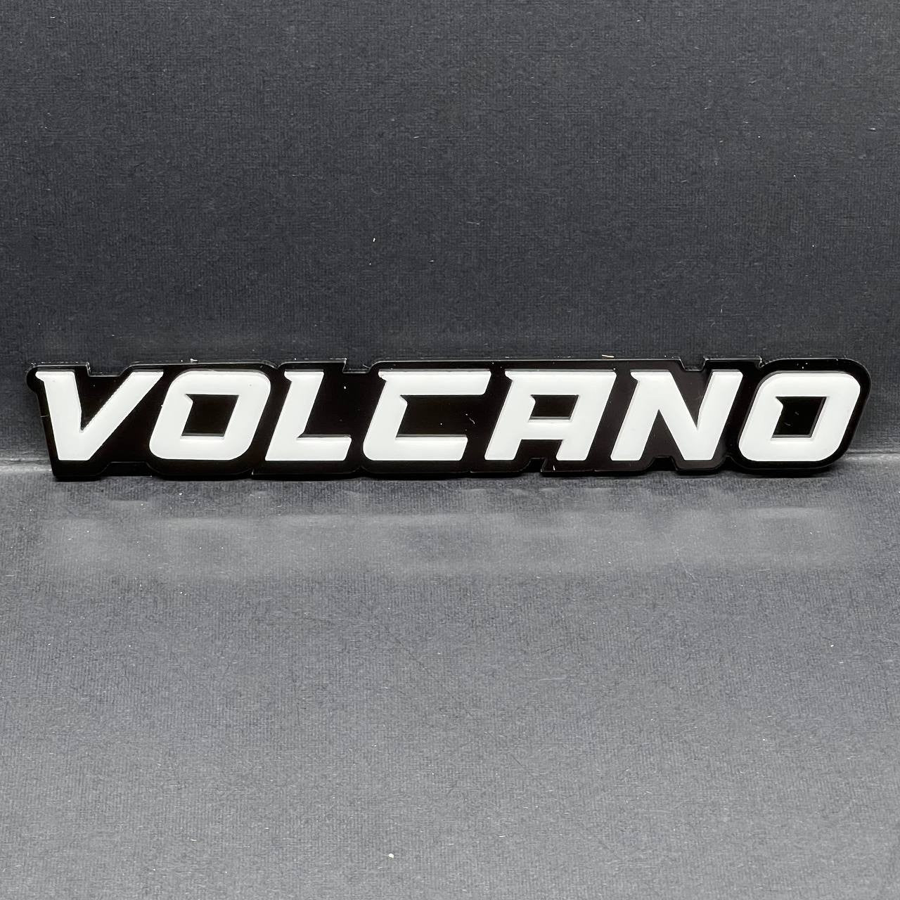 1PCS VOLCANO Emblem – 3D Multicolor Acrylic Car, Truck & SUV Badge Decal