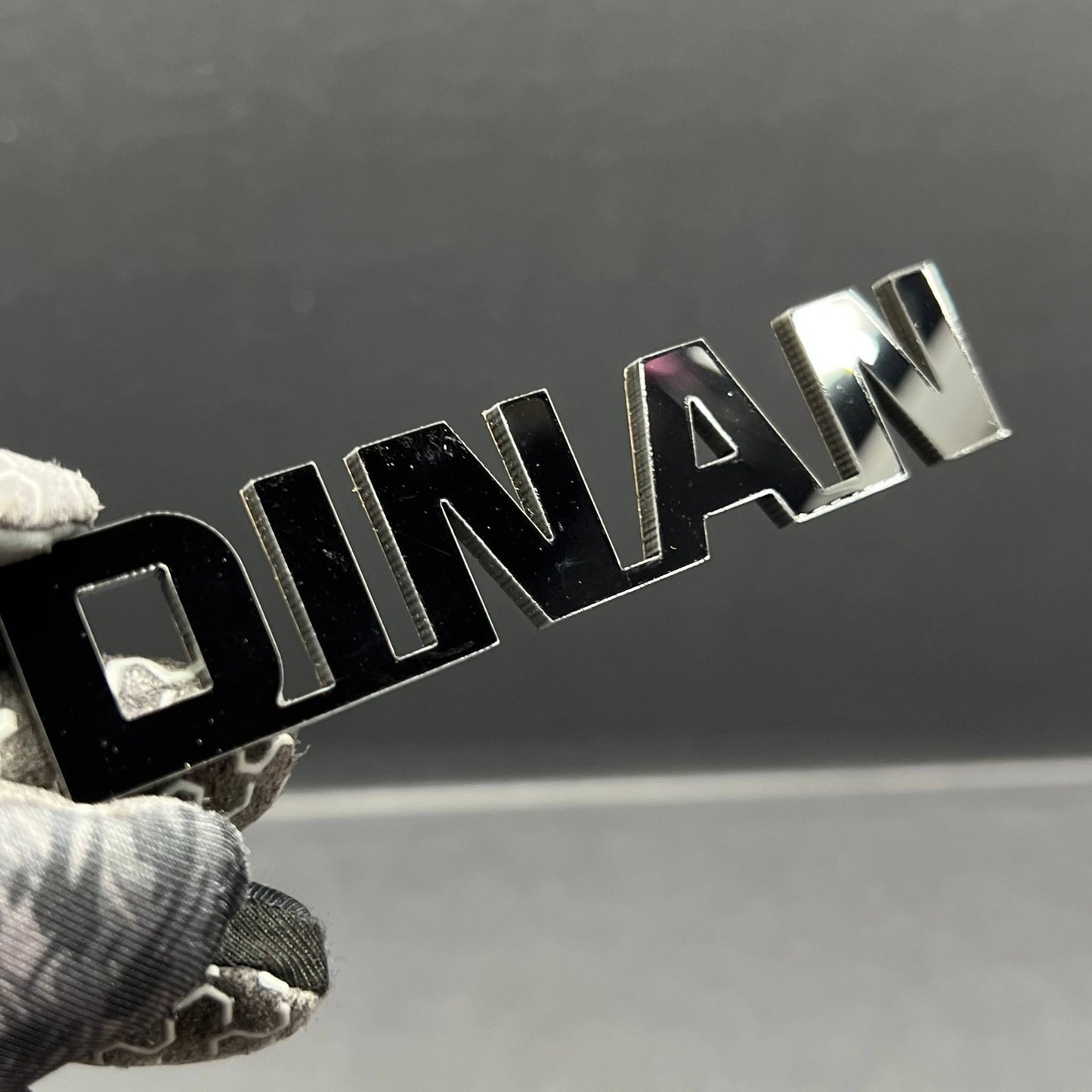1pc DINAN Multicolor 3D Car Emblem – Easy Install Acrylic Trunk & Fender Sticker