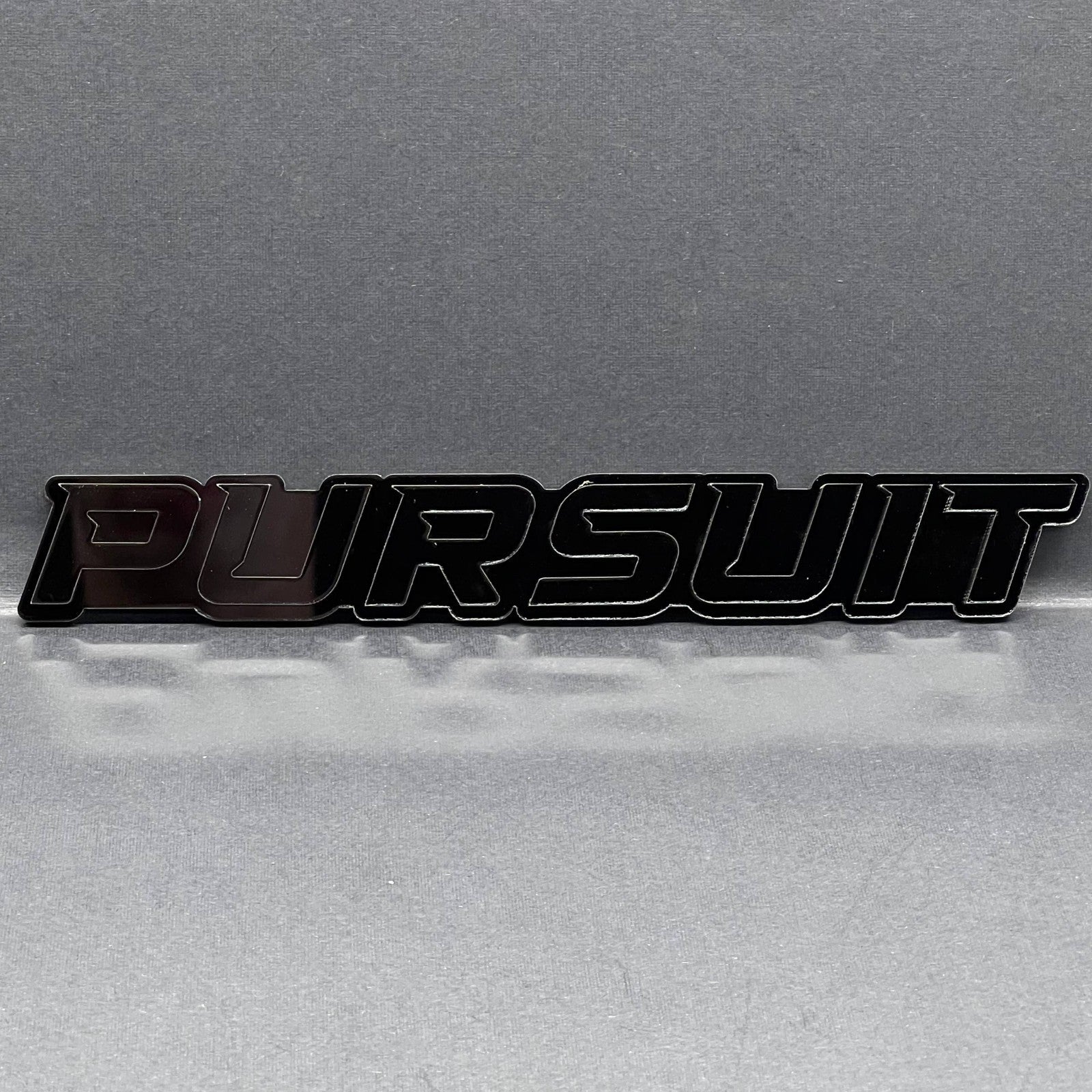 1pcs PURSUIT 3D Emblem – Multicolor Acrylic Car Badge for Fender & Trunk