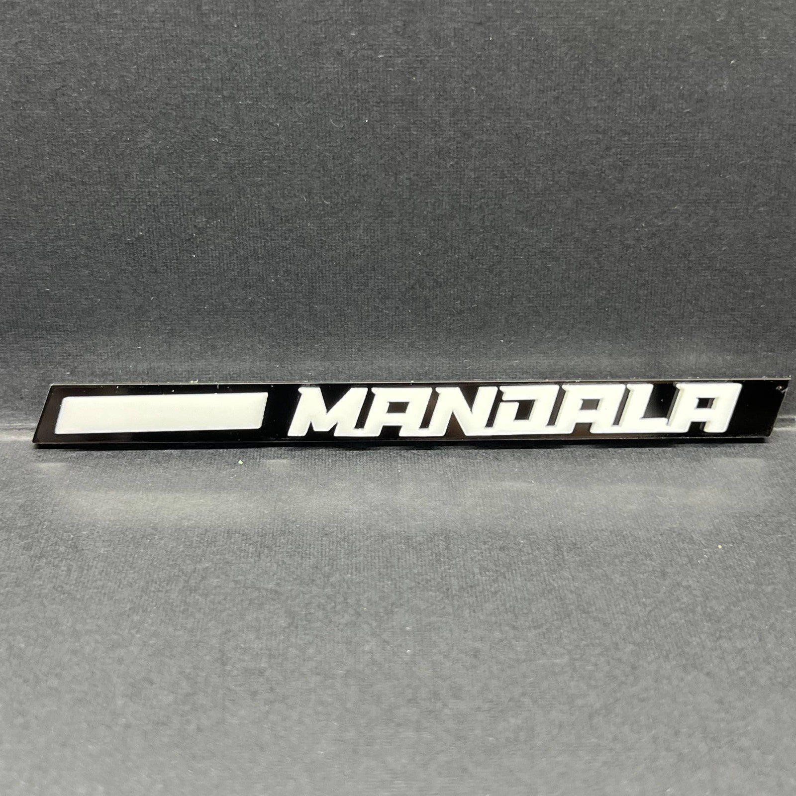 1PC MANDALA Emblem – Custom 3D Multicolor Acrylic Car Exterior Badge