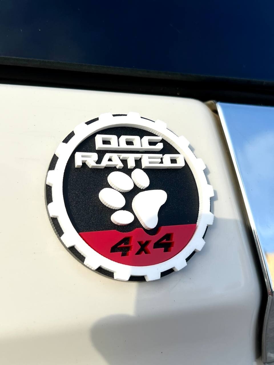 2PCS Jeep Wrangler 392 Fender DOG RATED 4x4 Trail Rated Emblem