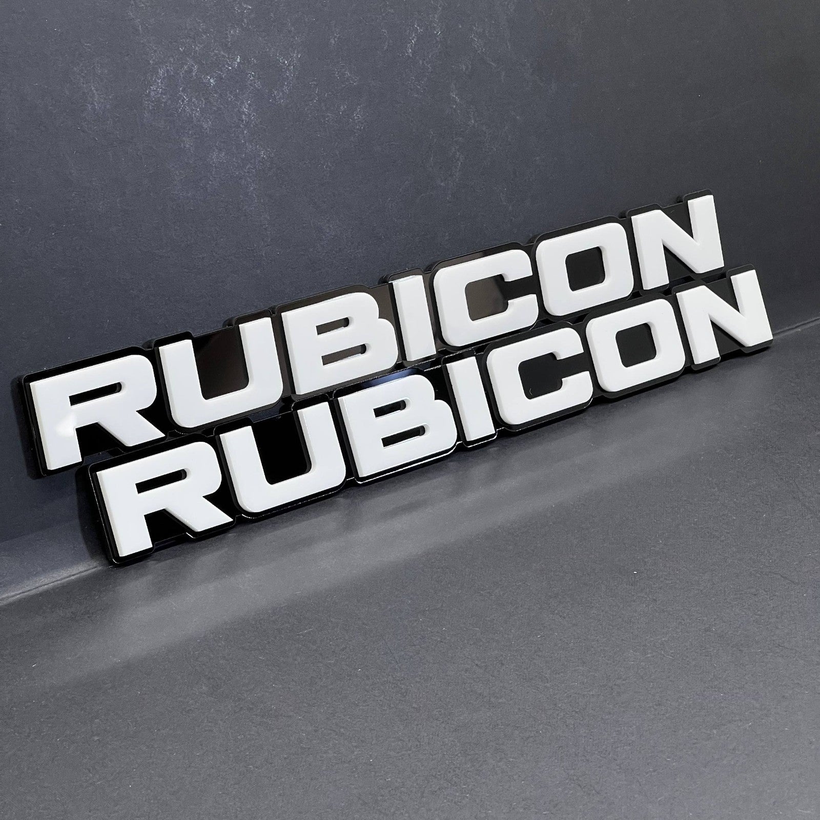 RUBICON 3D Emblem Set – 2PCS Acrylic Fender Badges for Jeep & SUV Exterior