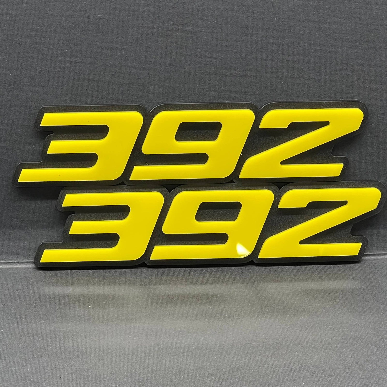 392 Multicolor 3D Acrylic Emblems – Muscle Car Engine Fender Badge Set