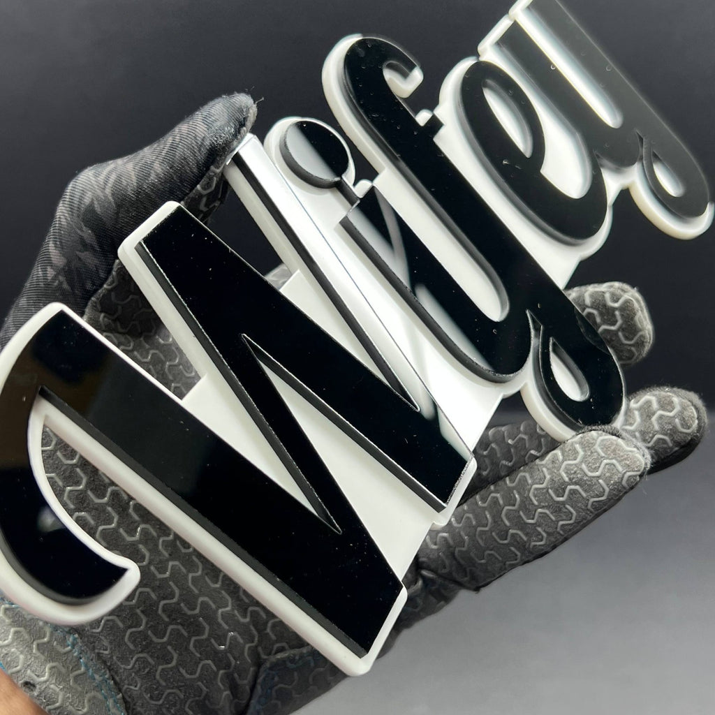 1PCS WIFEY Emblem – Durable 3D Multicolor Acrylic Car & SUV Fender Badge