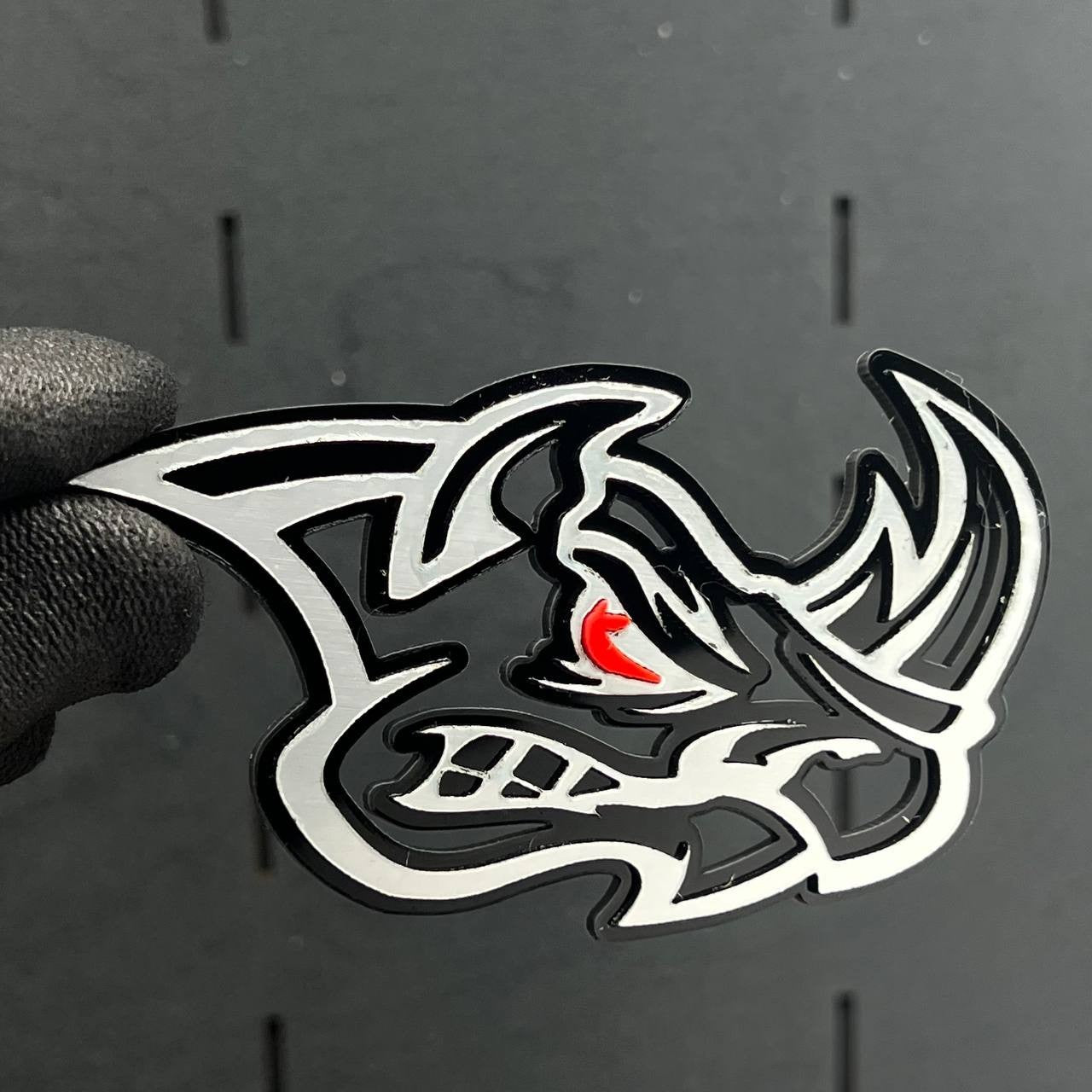 2PCS Rhino Red Eye Emblems – Angry Aggressive 3D Fender Car & Truck Badges