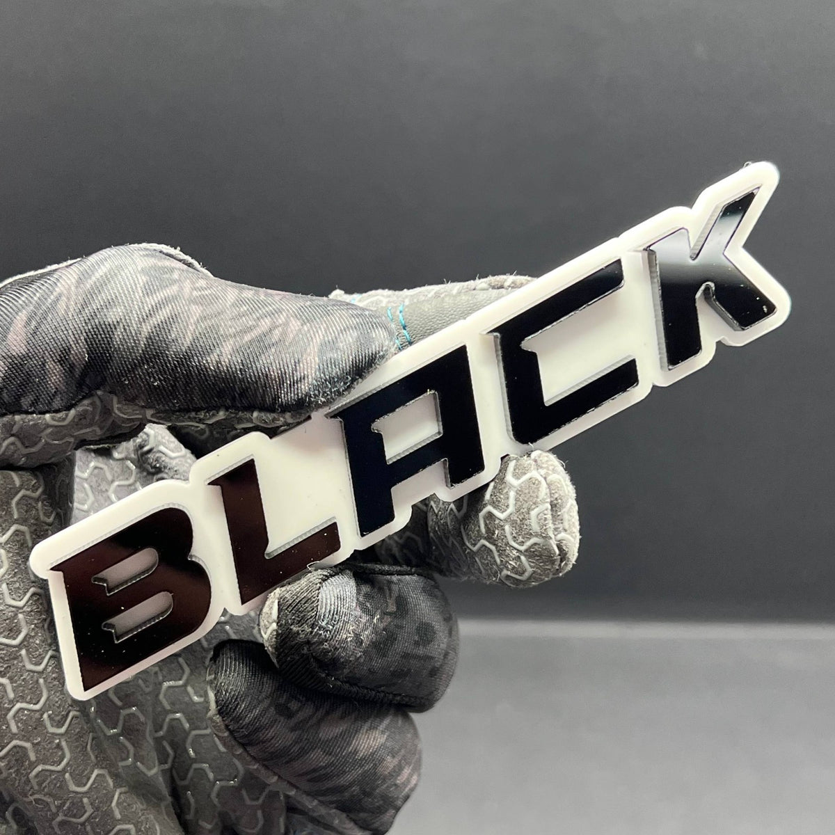 1PCS BLACK Emblem – Durable 3D Multicolor Acrylic Car & SUV Fender Badge