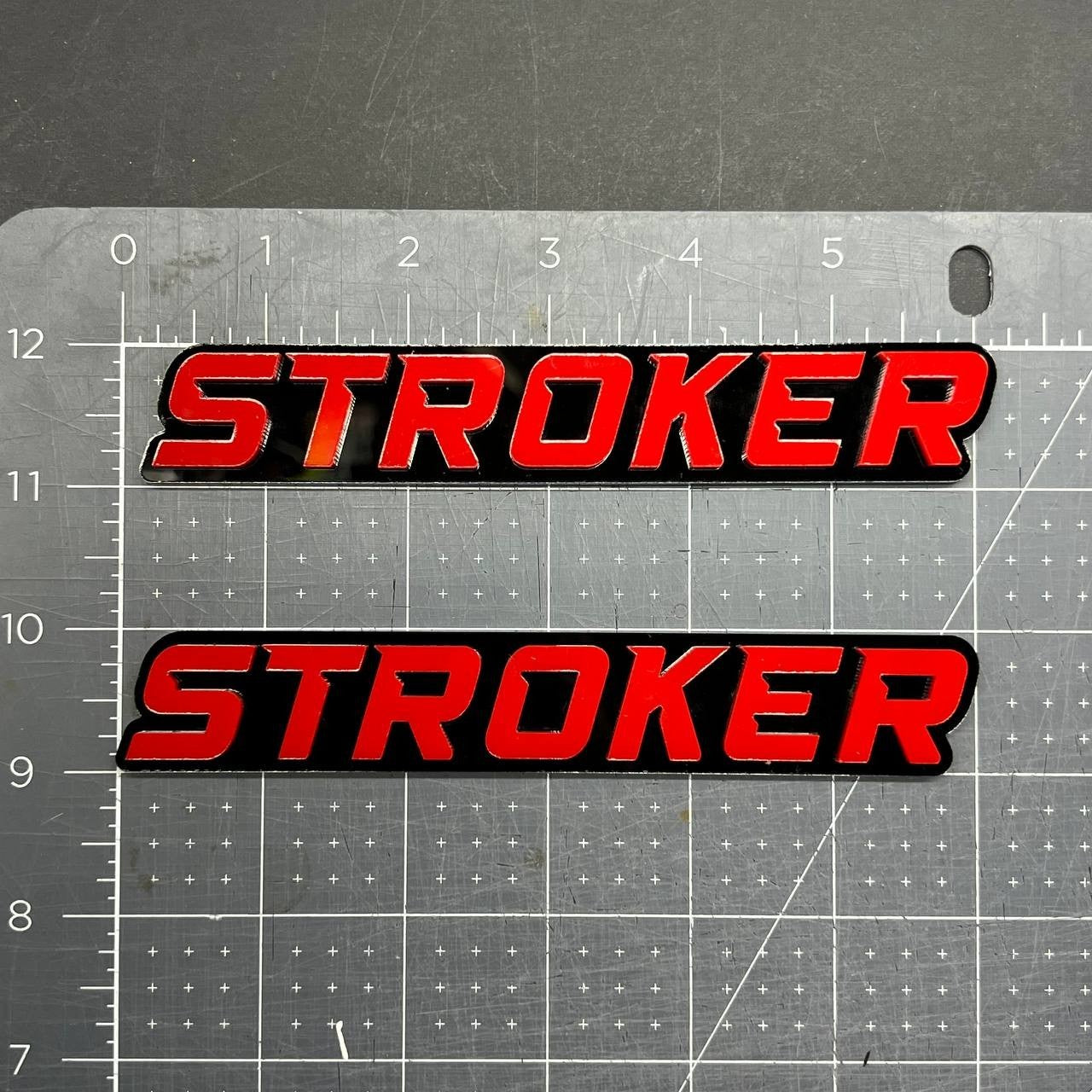 2PCS STROKER Emblems – 3D Acrylic Engine Fender Badges for Car or Truck