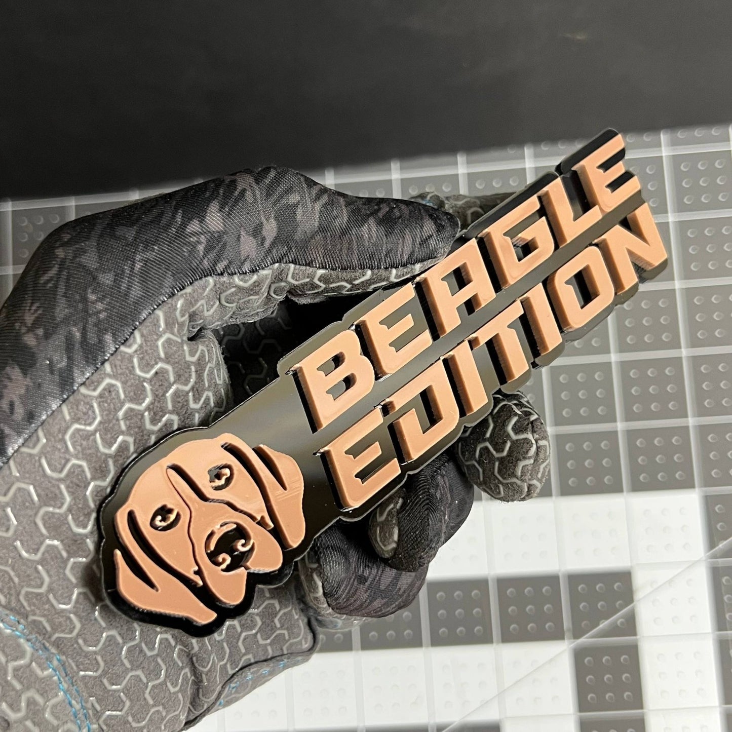 1PC BEAGLE Edition Emblem – Fun 3D Multicolor Acrylic Fender & Trunk Badge