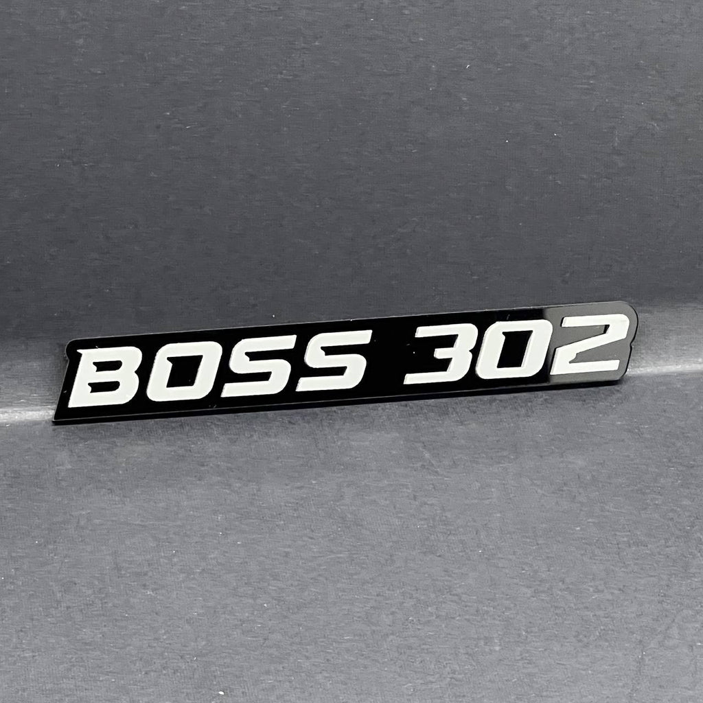 2PCS BOSS 302 Emblems – Multicolor 3D Fender Badges for Ford Mustang 302