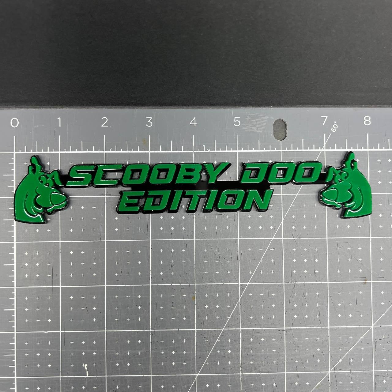 1x Scooby Doo Edition Emblem – 3D Multicolor Acrylic Car Badge Decal Sticker