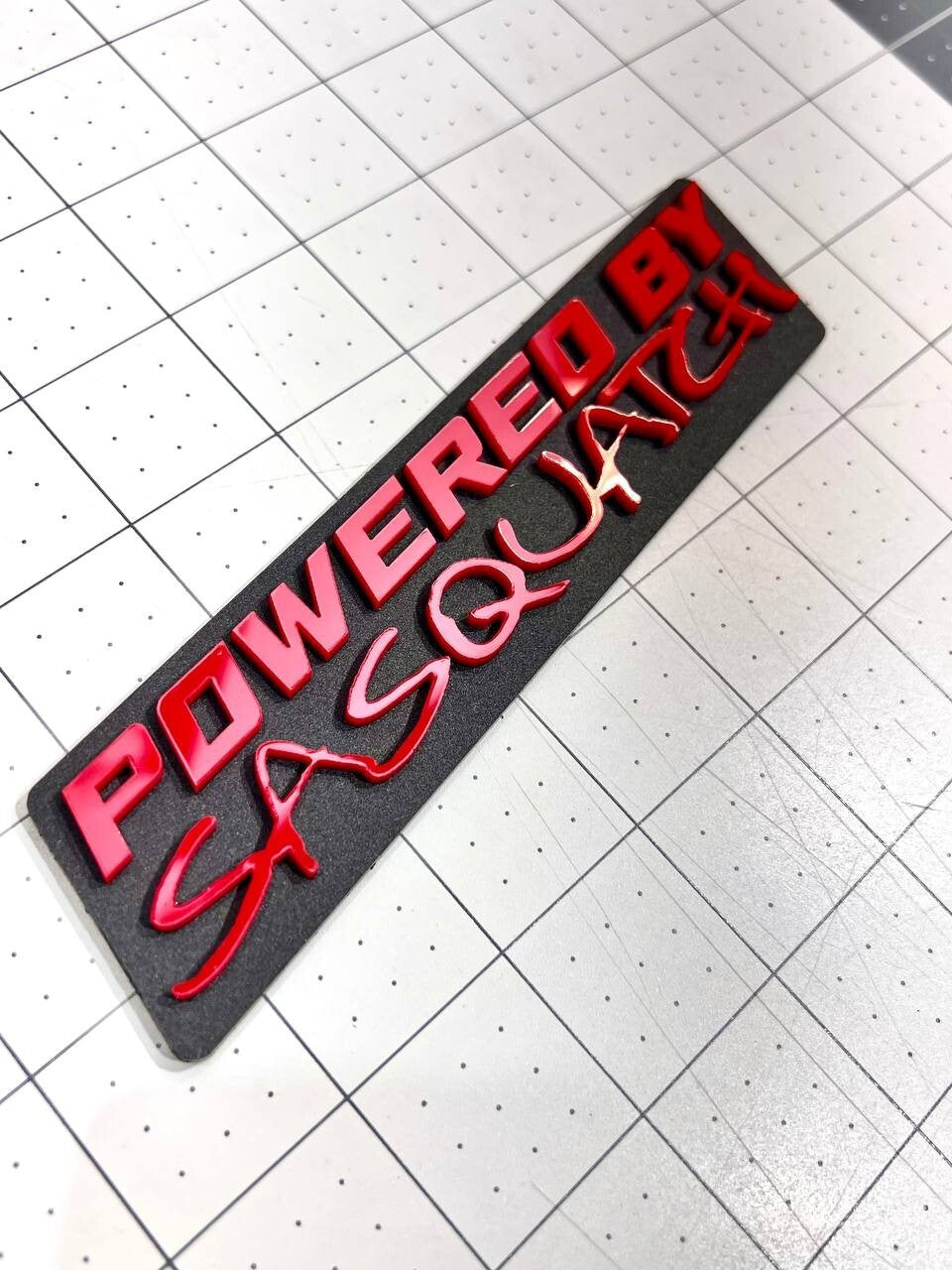 POWERED BY SASQUATCH EMBLEM BADGE QTY 1 FUNNY 3D ACRYLIC STICKER DECAL