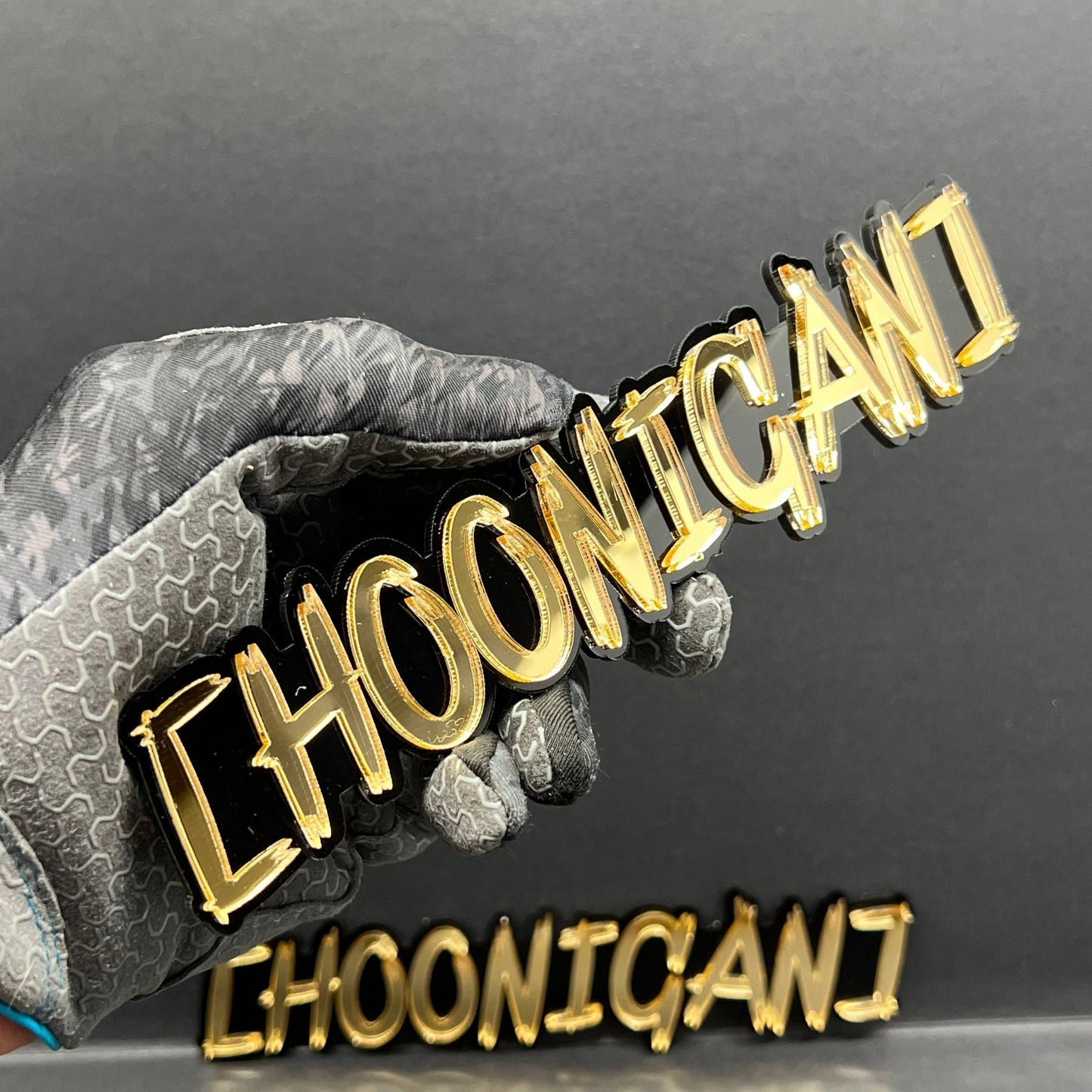 2PCS HOONIGAN Multicolor 3D Emblems – Drift Car Fender Badges for JDM Vehicles
