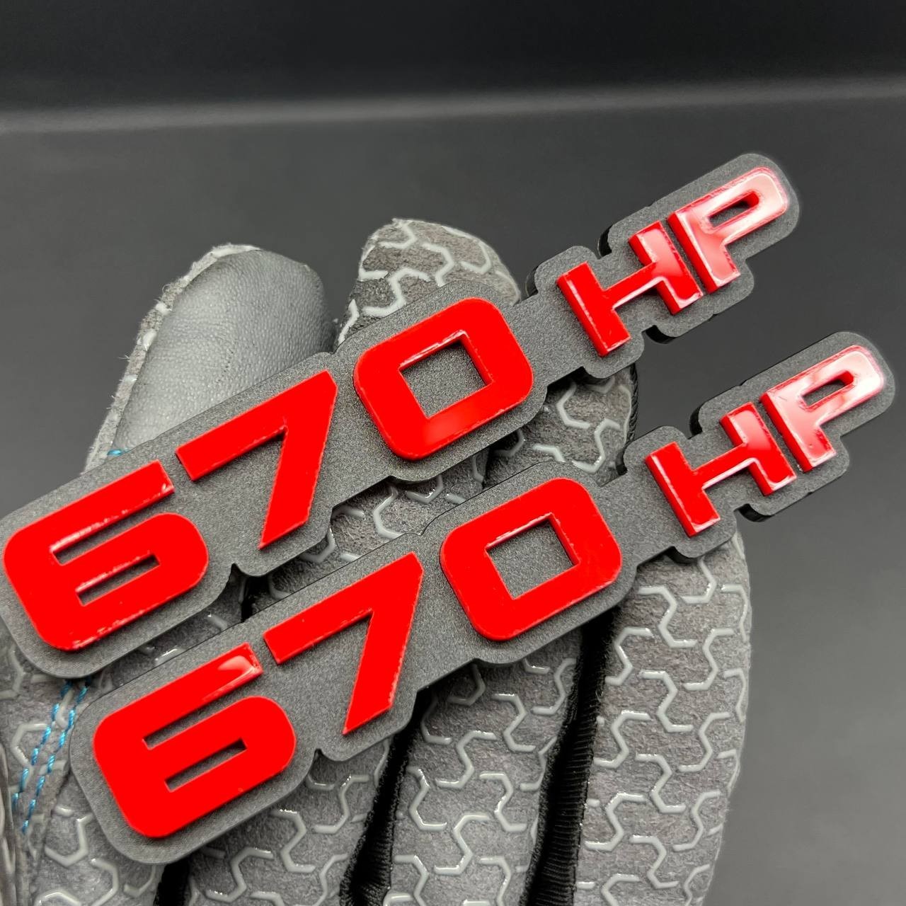 2PCS 670HP Emblems – 3D Acrylic Engine Fender Badges 670HP Pair Decals