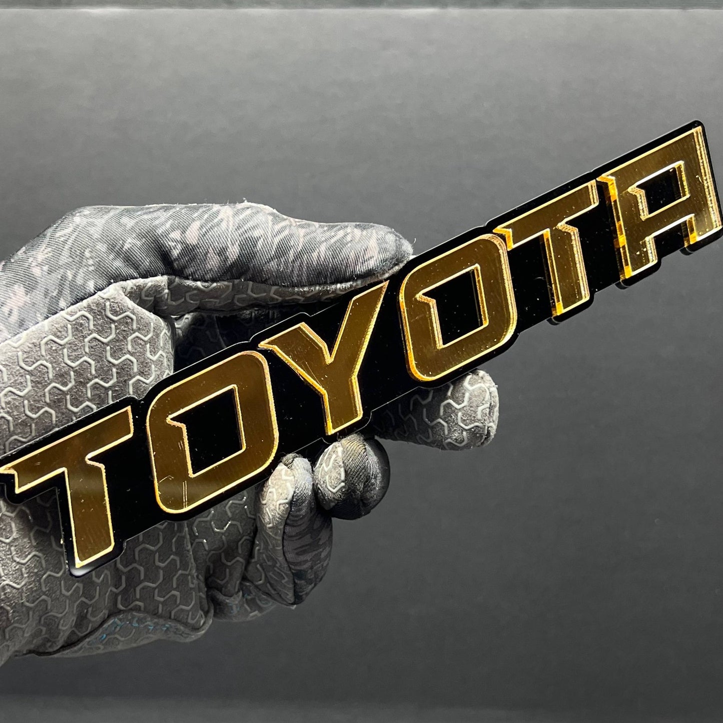 1pc Toyota 3D Emblem Badge – Multicolor Acrylic Toyota Car Fender & Trunk Decal