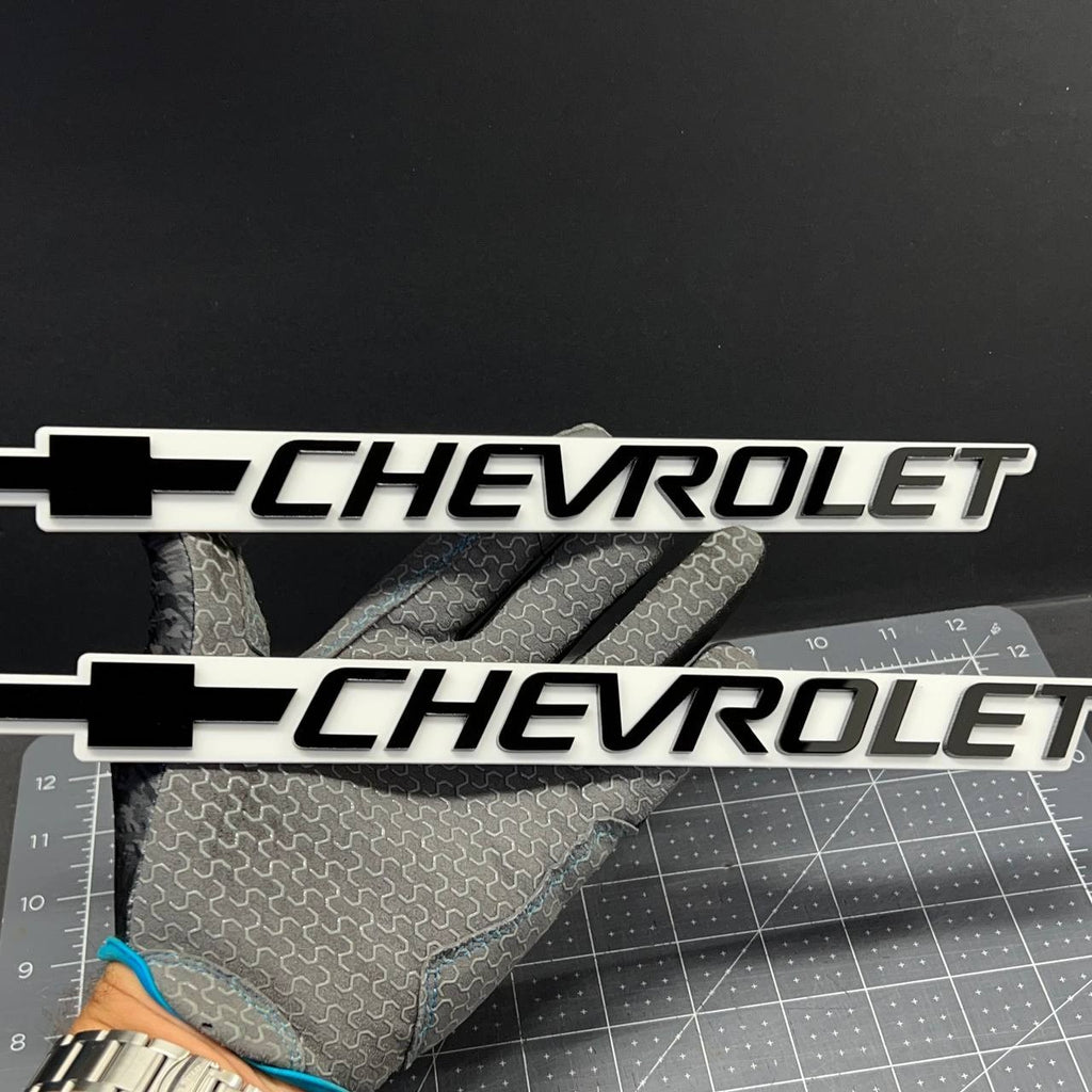 2PCS Chevrolet Emblem Badge – White & Black 3D Car Fender & Trunk Decals