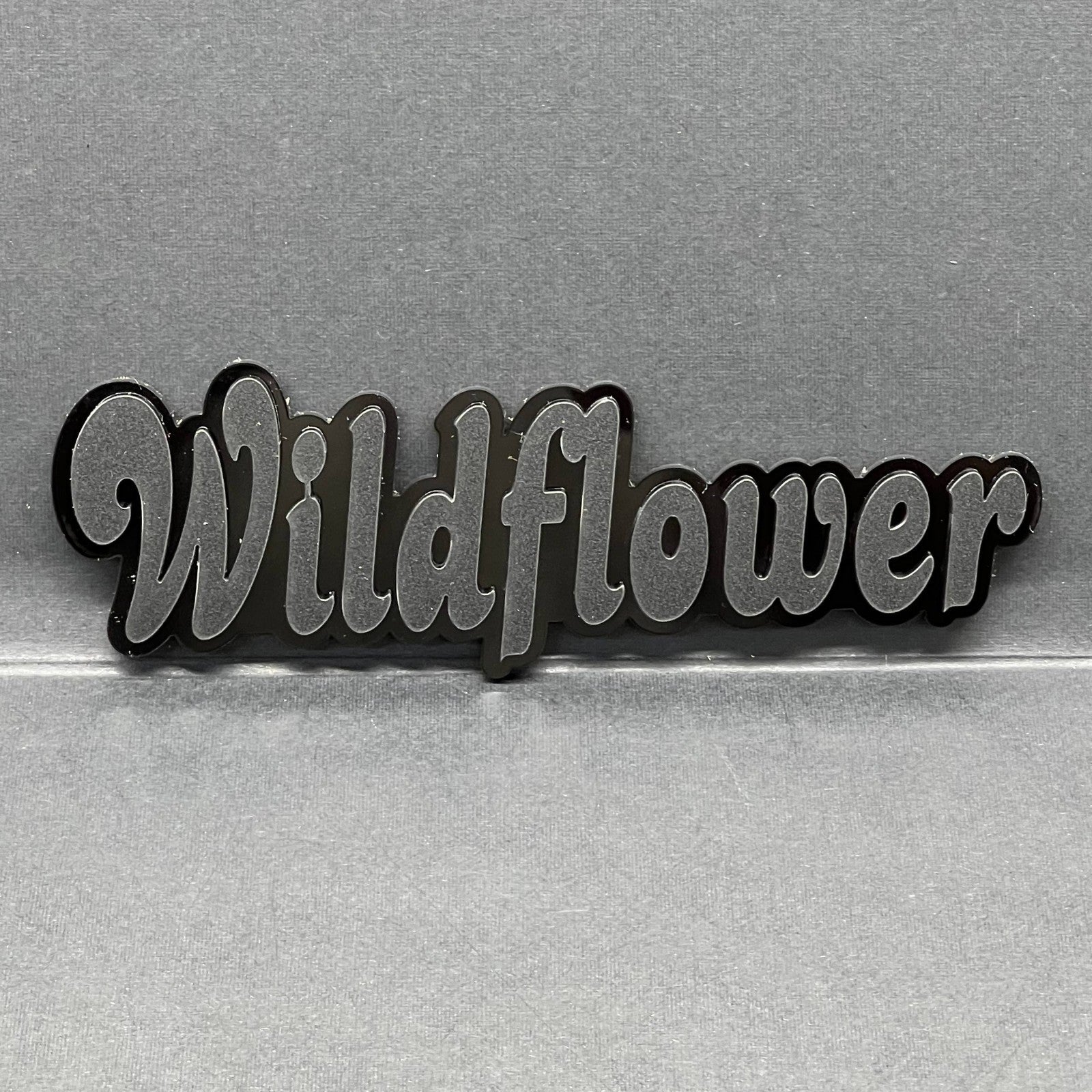 1PC WILDFLOWER Emblem – Custom 3D Multicolor Acrylic Car Exterior Badge