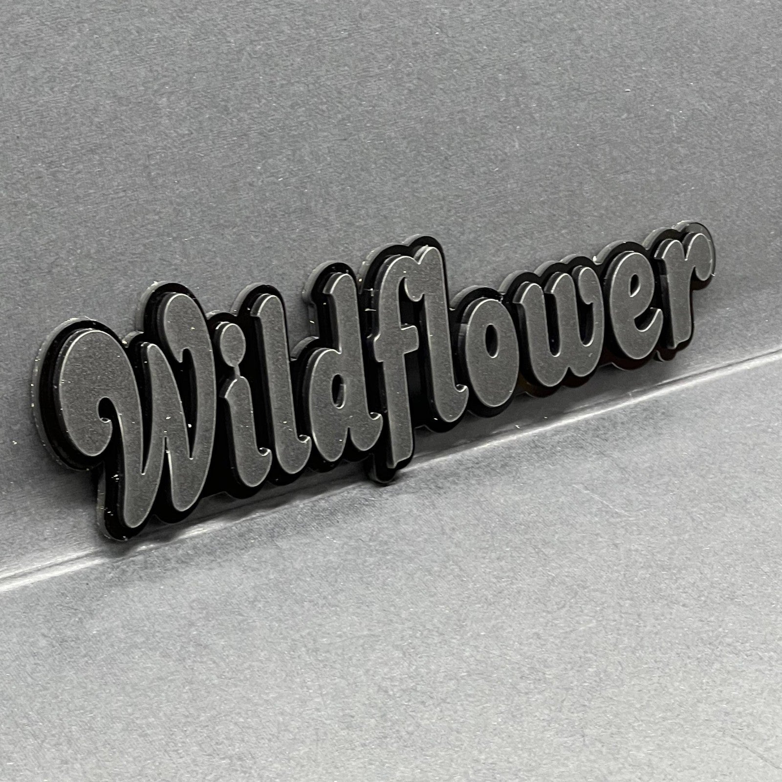 1PC WILDFLOWER Emblem – Custom 3D Multicolor Acrylic Car Exterior Badge