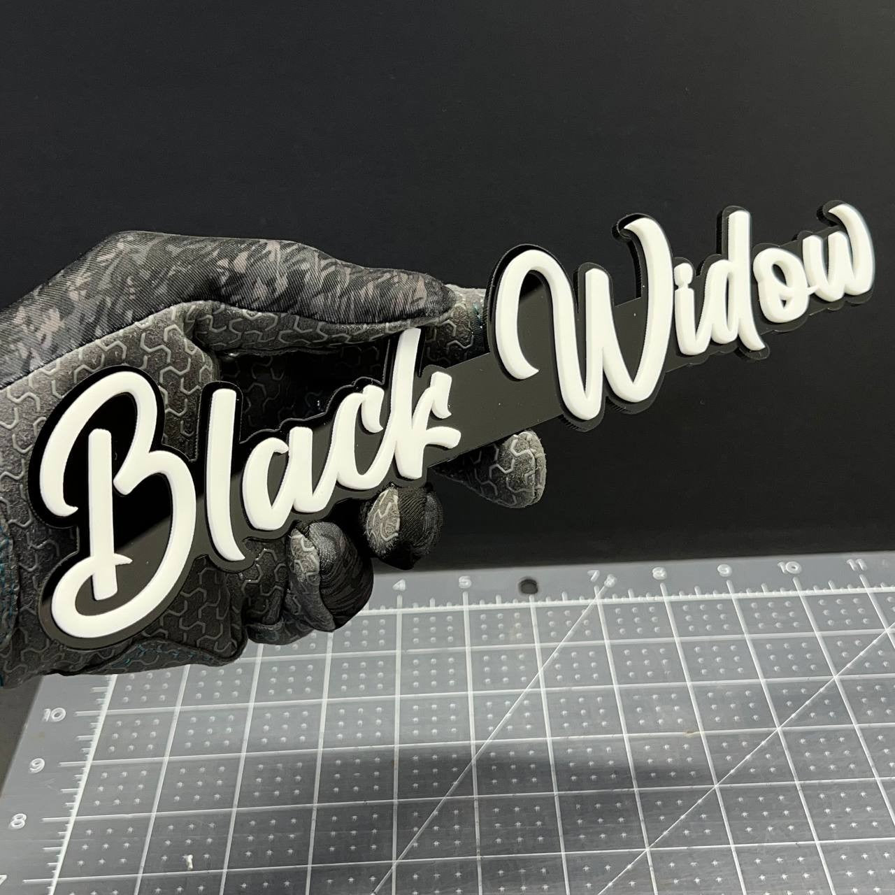 1pc Black Widow 3D Emblem Badge – Multicolor Acrylic Car Fender & Trunk Decal