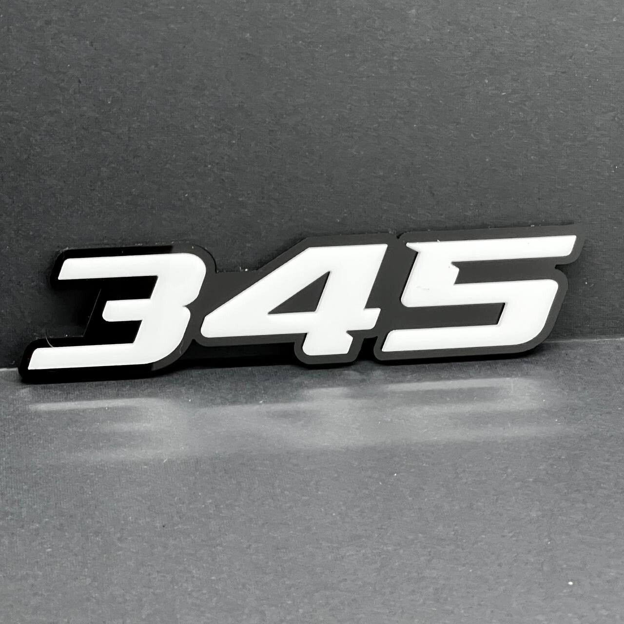 2x White black 345 Hemi Emblems 345 Side Fender Badge 3D for 345 Emblem