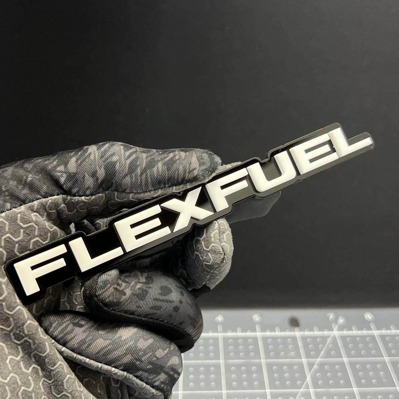 1PC FLEXFUEL Emblem – 3D Multicolor Acrylic Car Badge Decal for Fender/Trunk