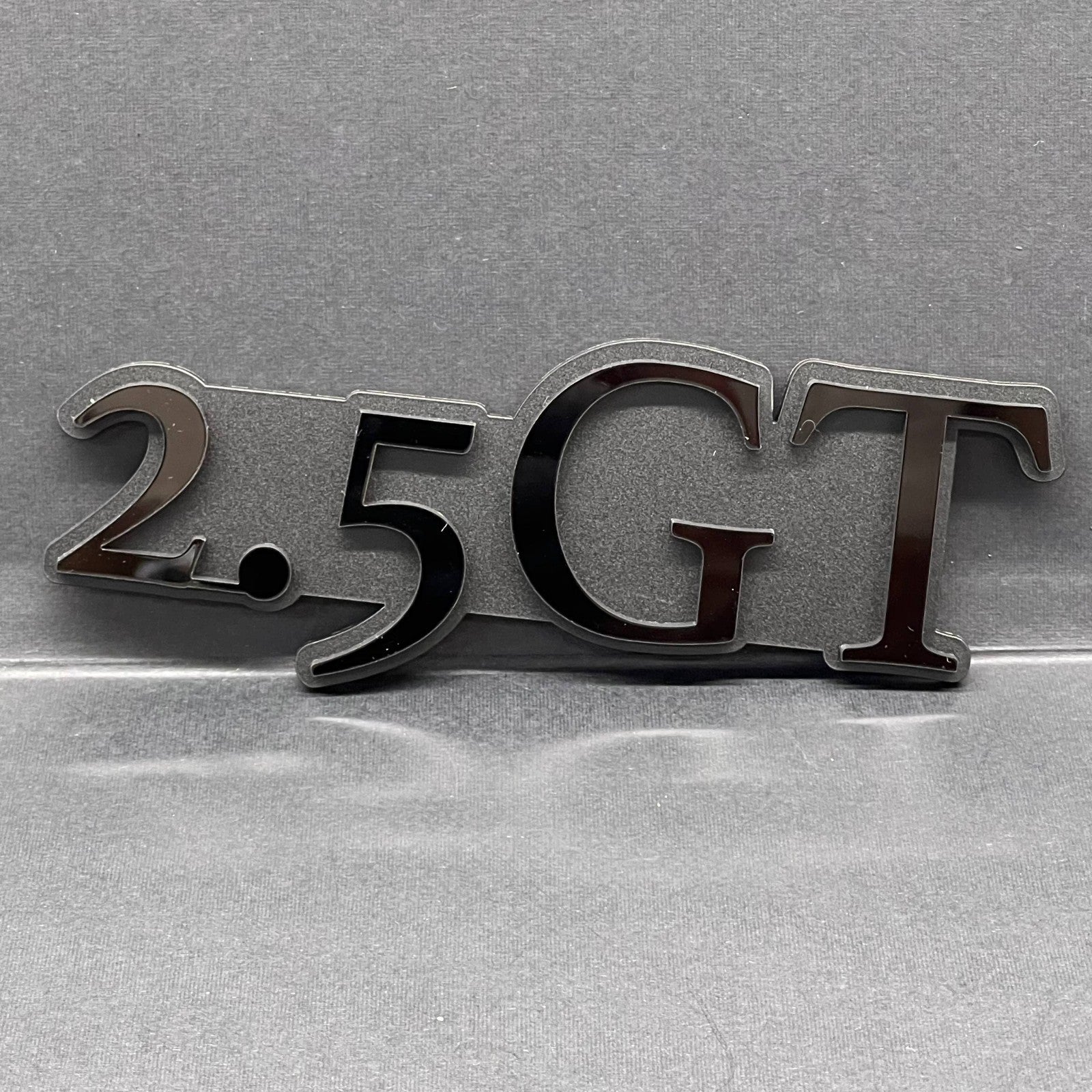 1PCS 2.5 GT Emblem – Custom 3D Multicolor Acrylic Car Exterior Badge