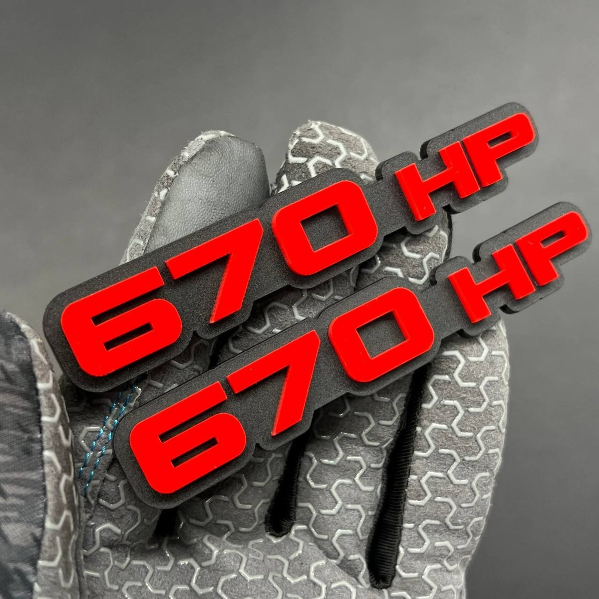 2PCS 670HP Emblems – 3D Acrylic Engine Fender Badges 670HP Pair Decals