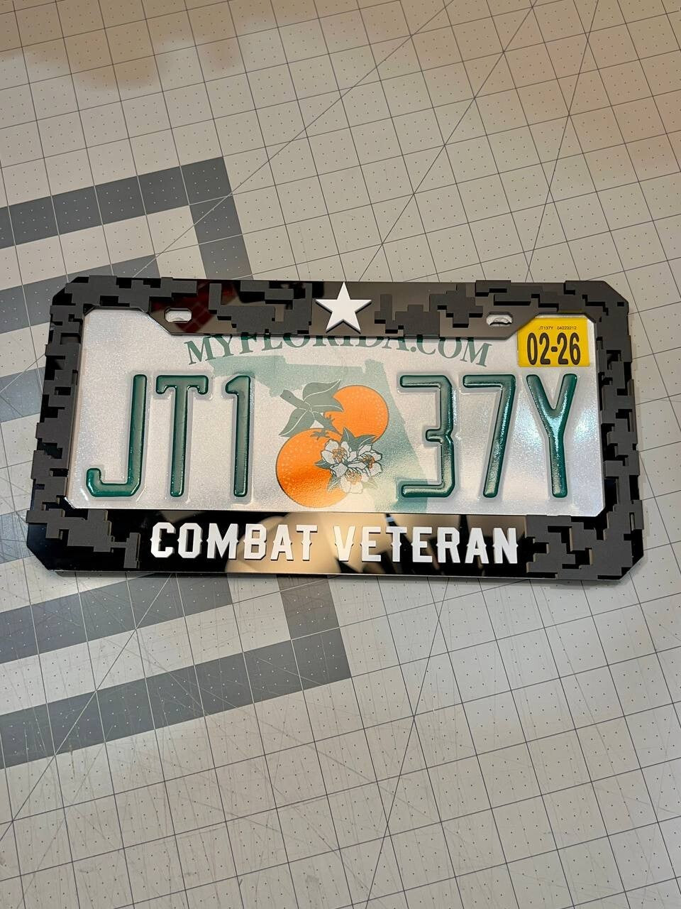 COMBAT VETERAN Black License Plate Frame Cover, Frame, car frame