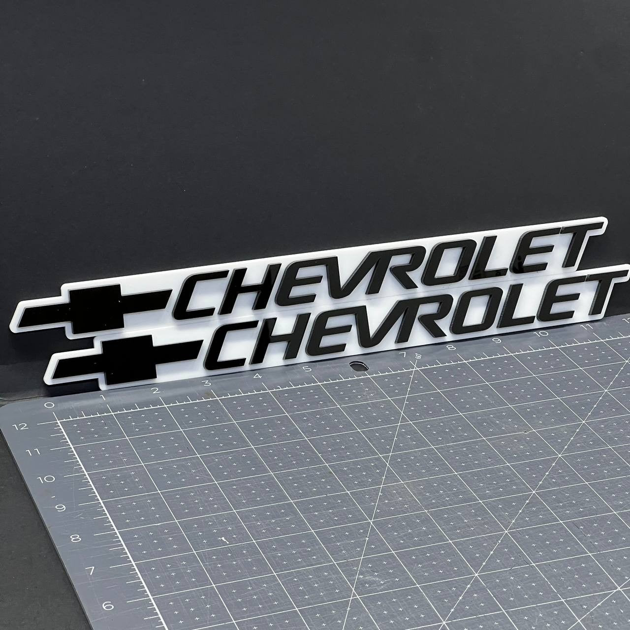 2PCS Chevrolet Emblem Badge – White & Black 3D Car Fender & Trunk Decals