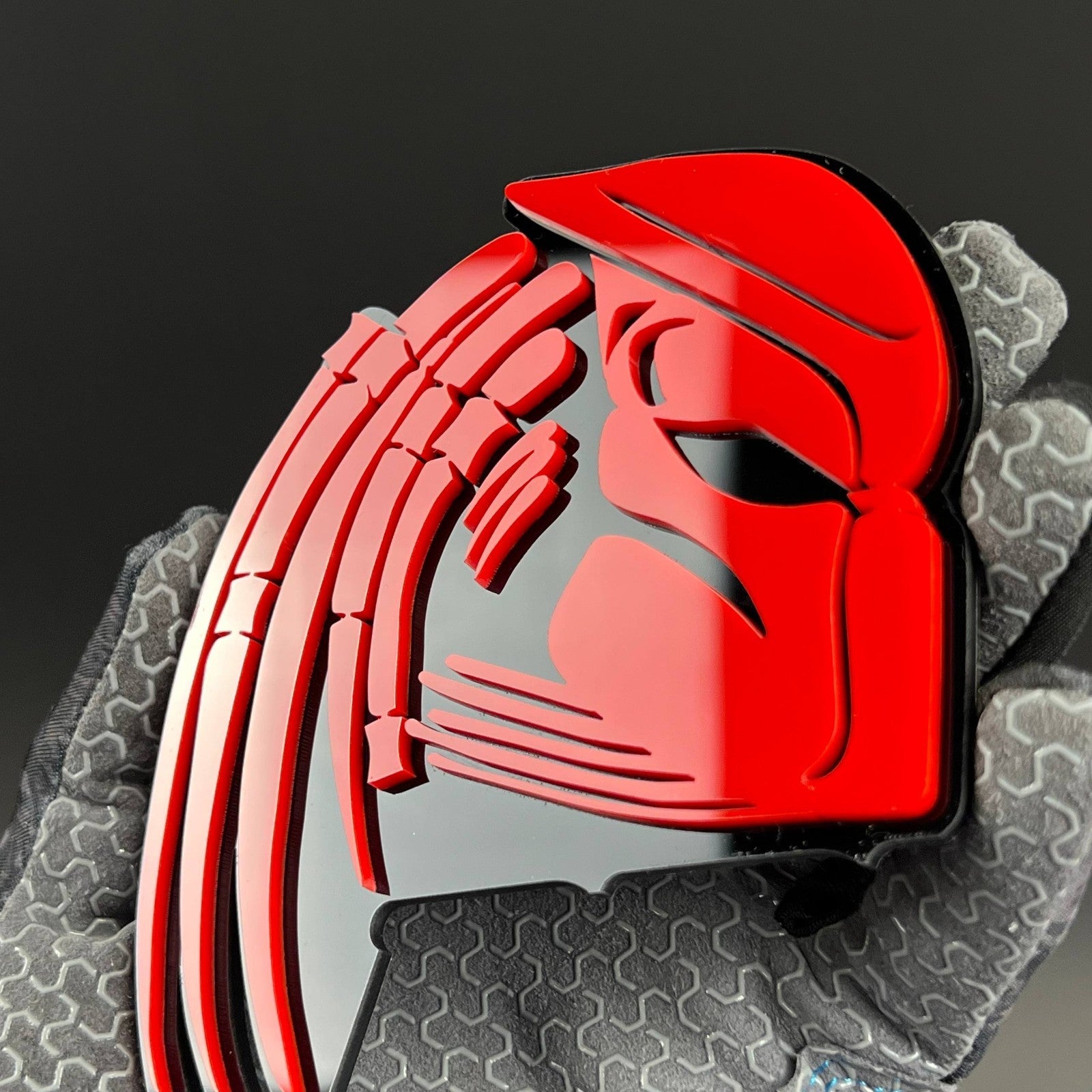1PC PREDATOR 3D Acrylic Badge – Car Truck Fender Tailgate Trunk Emblem Decal