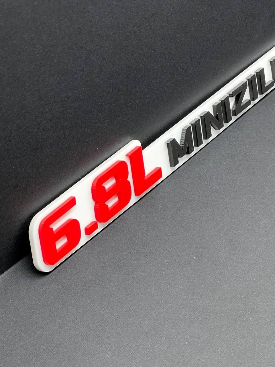 6.8L EMBLEMS QTY 2 FENDER EXTERIOR 6.8L ENGINE BADGE PAIR 3D ACRYLIC DECAL