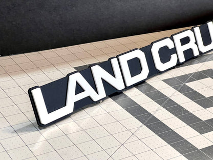 1pcs Toyota Land Cruiser Front Grill Emblem/Badge multicolor