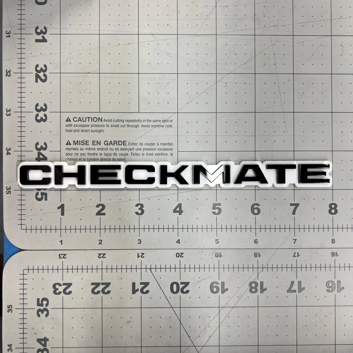 1pcs CHECKMATE Multicolor 3D Acrylic Emblem – Bold Car & Truck Fender Badge