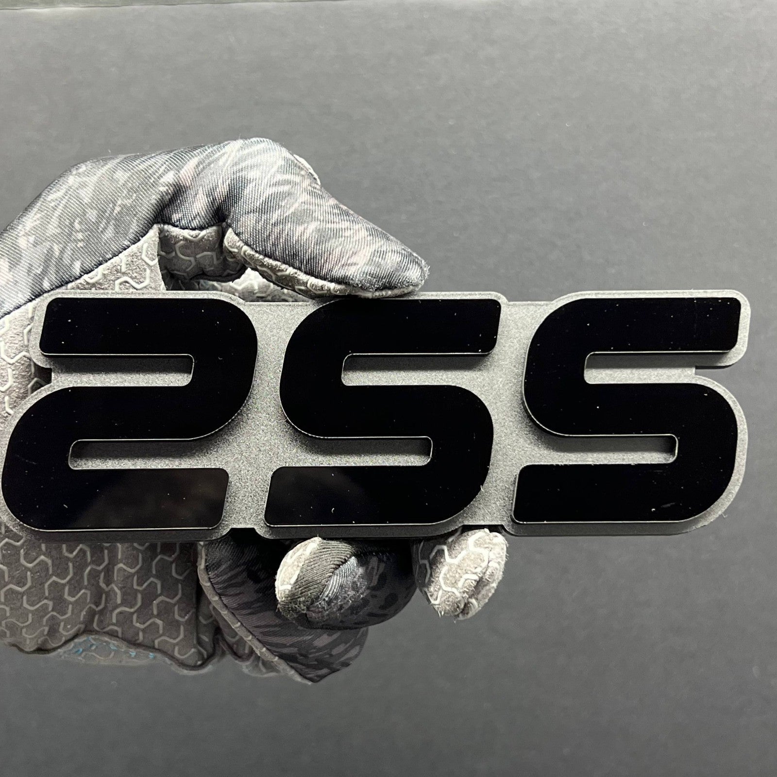 2SS Multicolor 3D Car Emblem – Durable Acrylic Fender & Trunk Decal 1pc