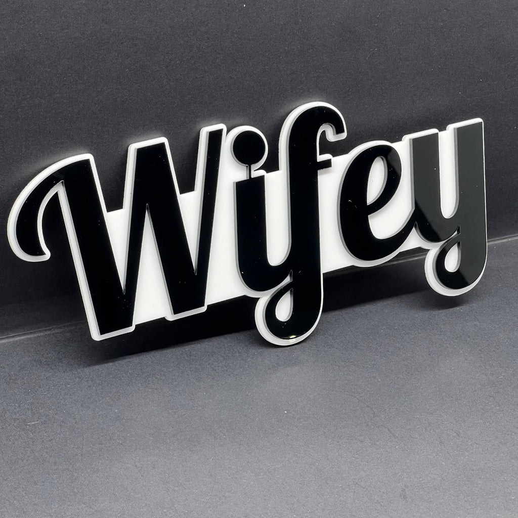 1PCS WIFEY Emblem – Durable 3D Multicolor Acrylic Car & SUV Fender Badge