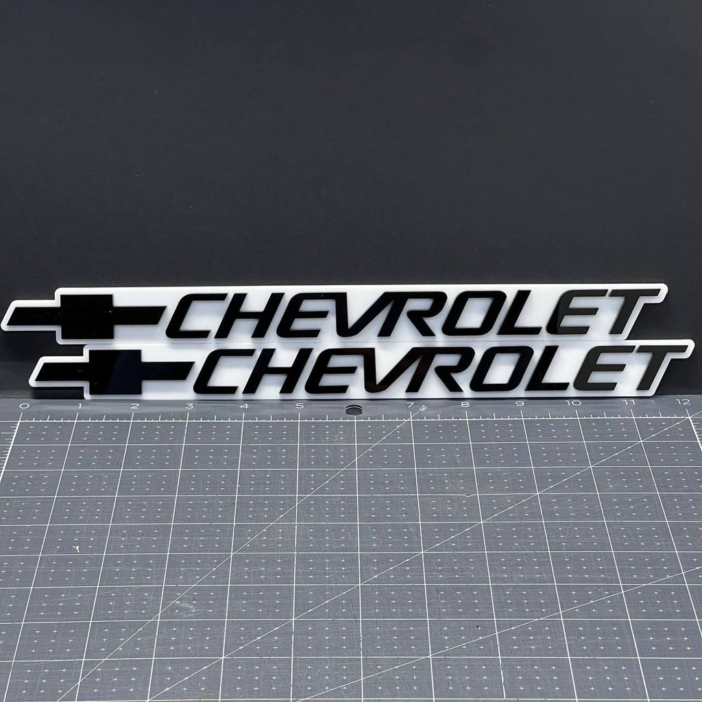 2PCS Chevrolet Emblem Badge – White & Black 3D Car Fender & Trunk Decals