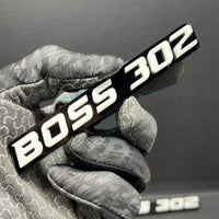 2PCS BOSS 302 Emblems – Custom 3D Multicolor Fender & Trunk Badges