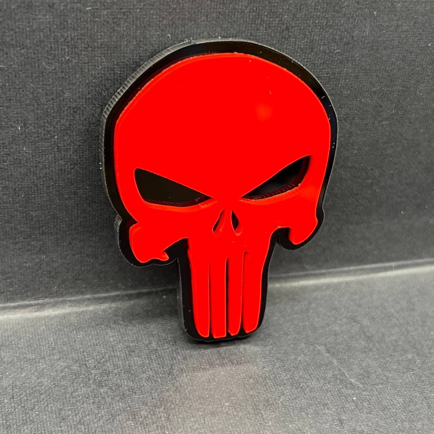 2PCS Punisher Emblems – Custom 3D Acrylic Fender Badges for Jeep 18–24 JL Models