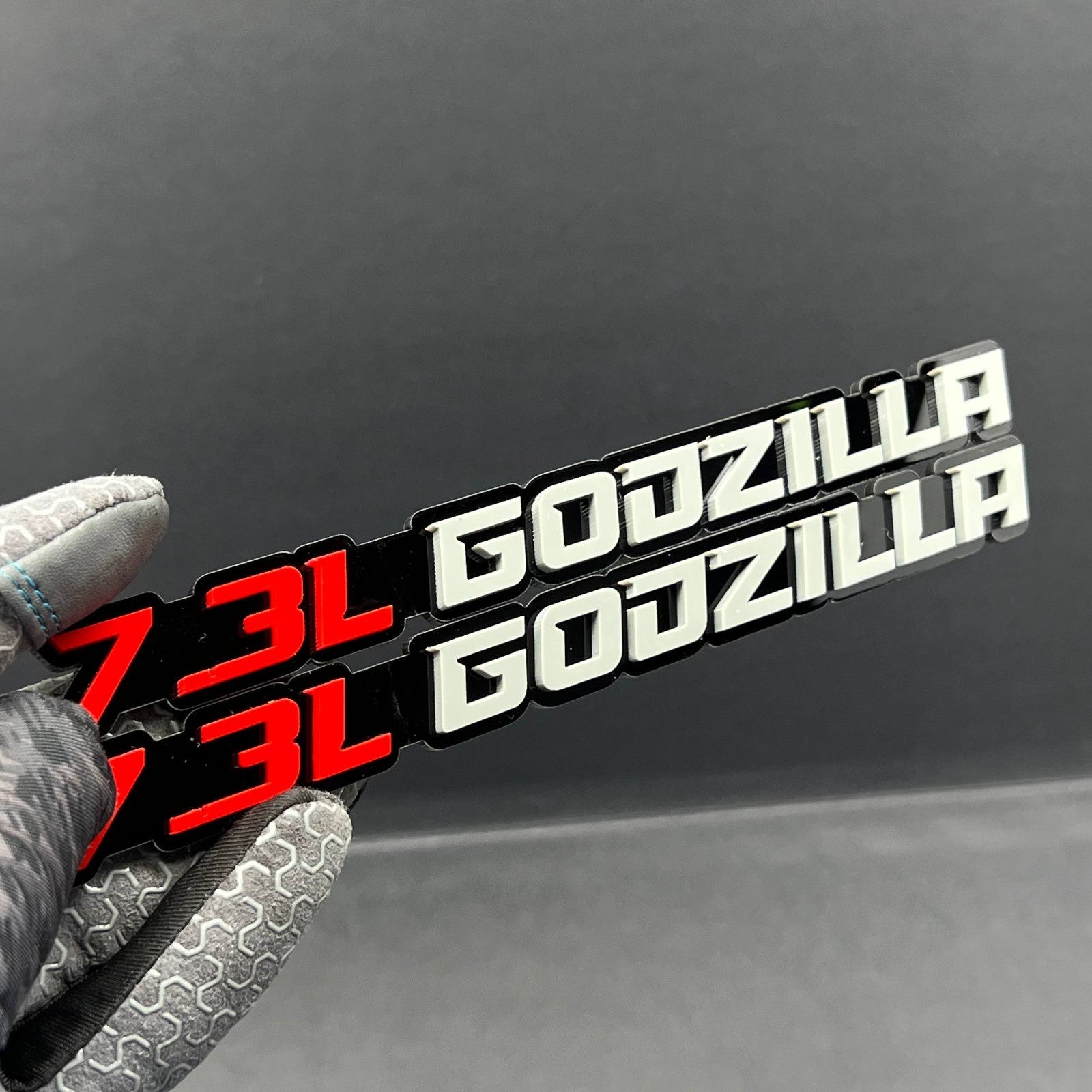 2PCS 7.3L GODZILLA 3D Emblems – Fender Badges for Ford Engine Truck & SUV