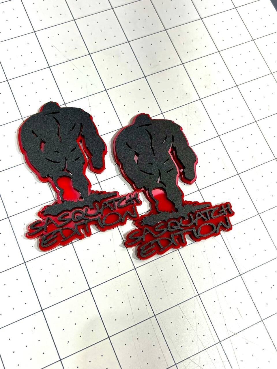 SASQUATCH EDITION EMBLEM BADGE QTY 1 3D ACRYLIC STICKER DECAL TRUCK SUV OFF ROAD