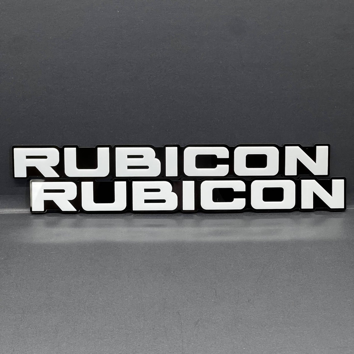 RUBICON 3D Emblem Set – 2PCS Acrylic Fender Badges for Jeep & SUV Exterior