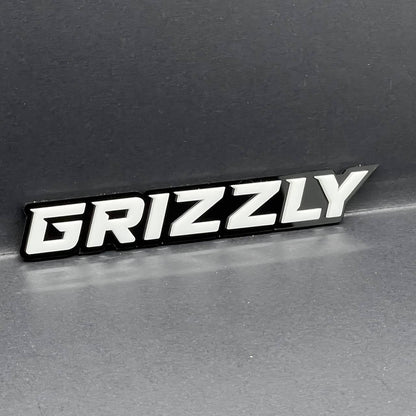 1PCS GRIZZLY Emblem – Custom 3D Multicolor Acrylic Car, Truck & SUV Badge