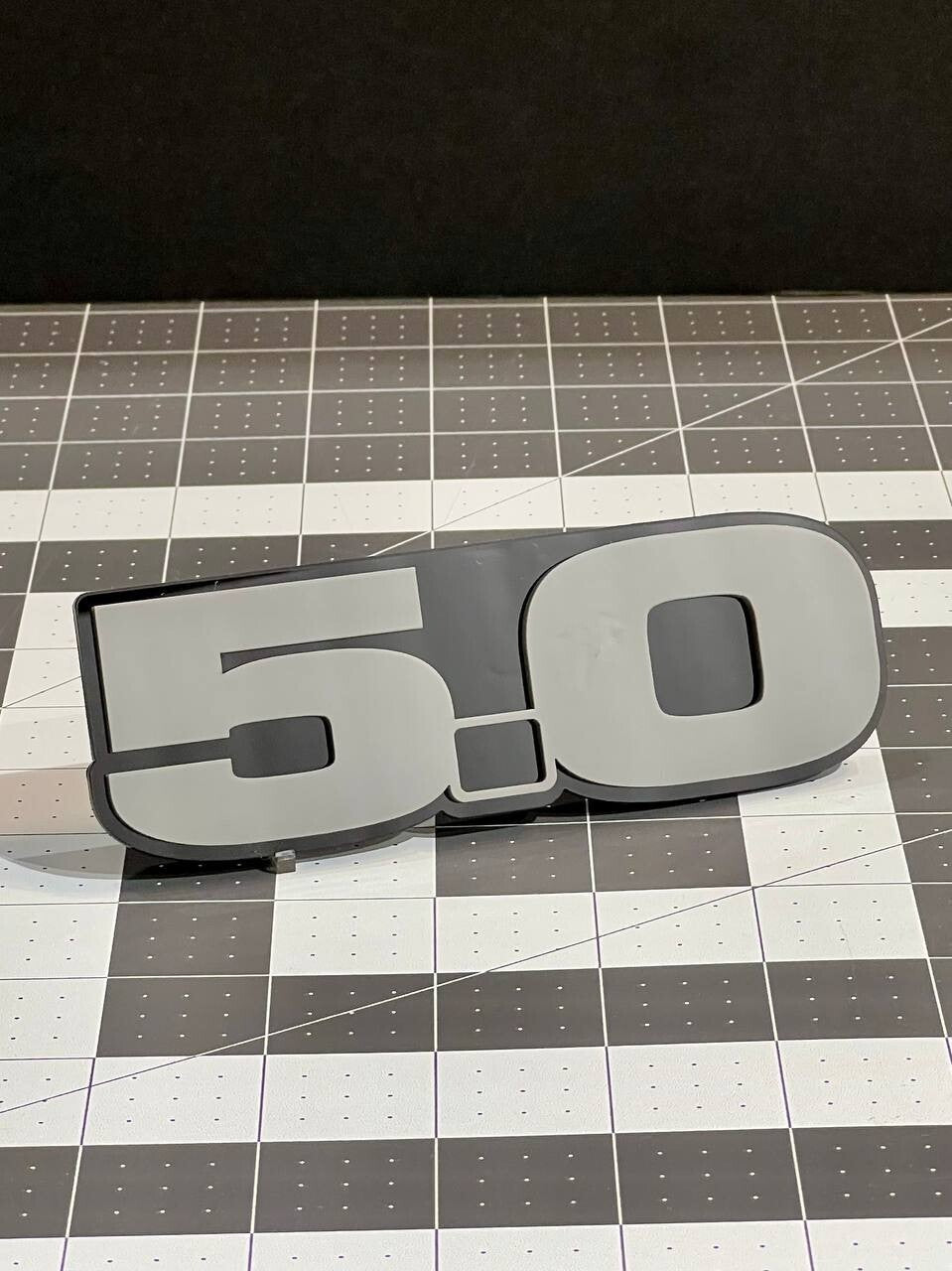 2pcs 5.0 Emblem Multicolor Badges White On Black Fender Angry Aggressive Racing